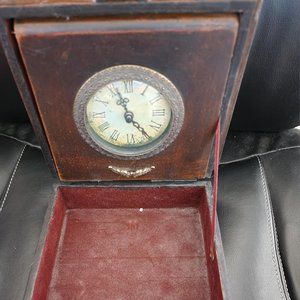 Vintage Style Folding Stow Away Clock